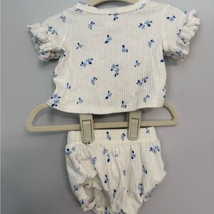 Cat & Jack White and Blue Floral Diaper Cover Set